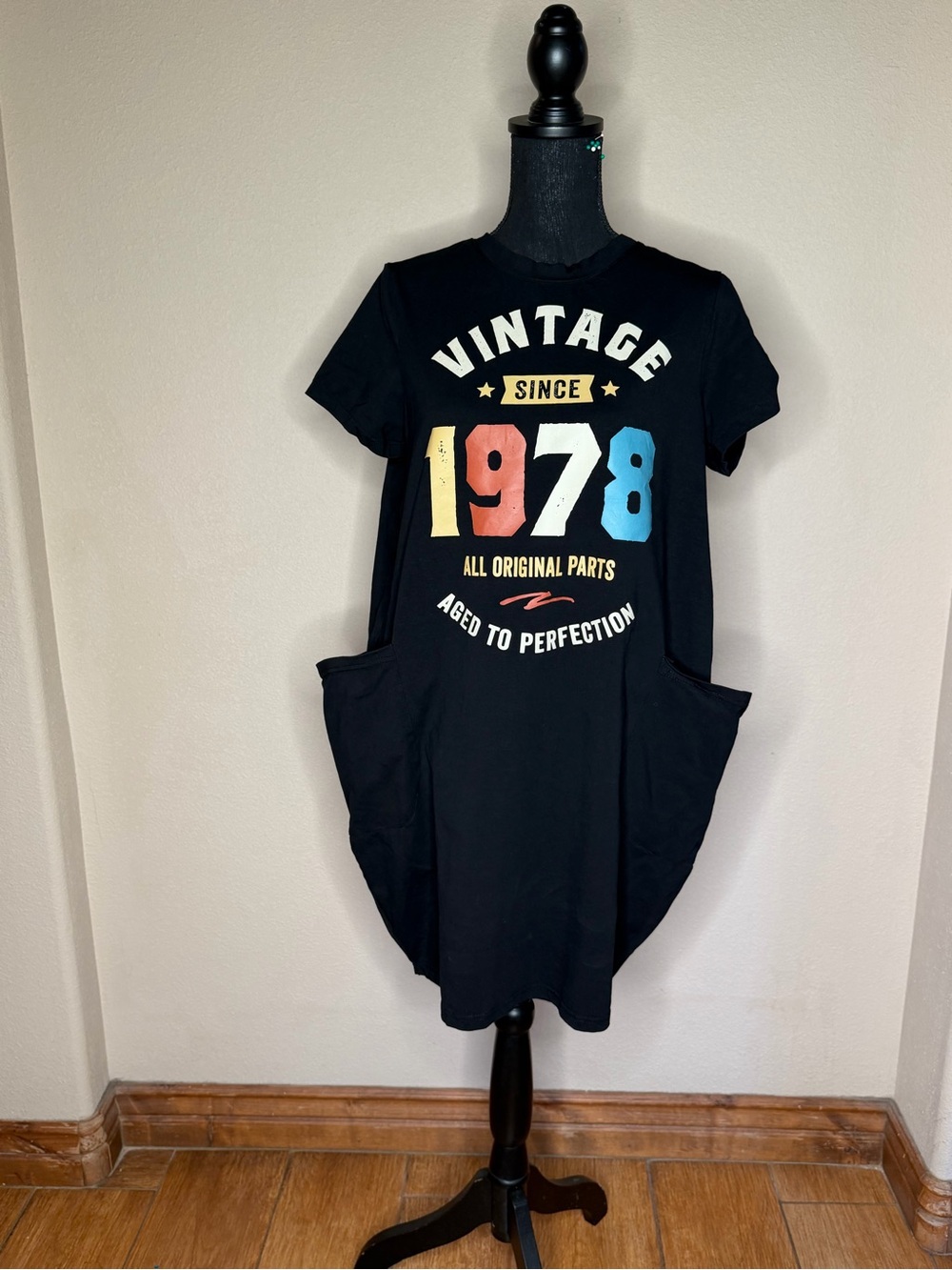 Vintage 1978 Graphic T-Shirt Dress - Black Sz S